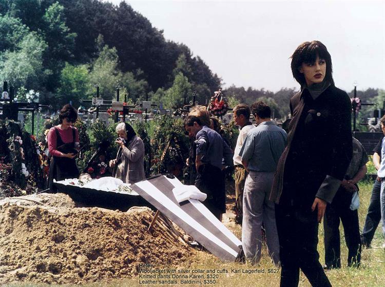 Fashion at the Graveyard, 1997 - Arsen Savadov