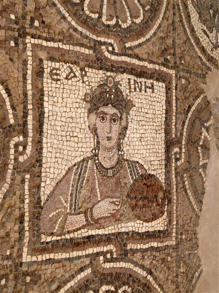 Mosaic of a Woman on the Southern Aisle Floor of the Byzantine Church of Petra, c.450 - c.550 - 拜占庭馬賽克藝術