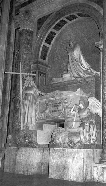 Tomb of Pope Clement XIII, 1792 - Antonio Canova