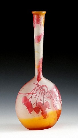 Vase mit Früchtedekor, Nancy, Frankreich, 1904 - Еміль Галле