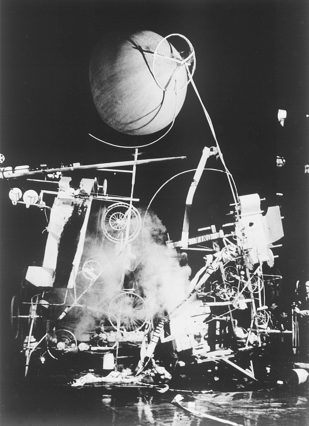 Homage to New York, 1960 Jean Tinguely