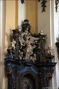 Вівтар святого Юди Тадея із скульптурою архангела Михаїла - Іван Георгій Пінзель