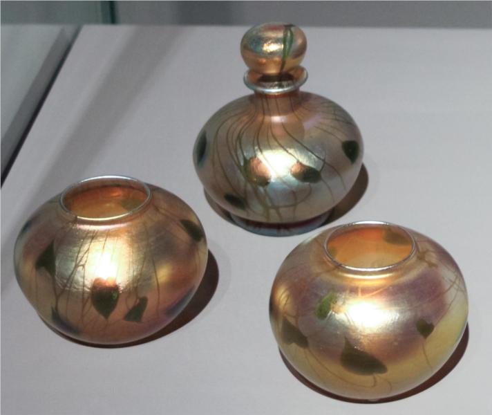 Perfume bottle and two jars, 1913 - Луис Комфорт Тиффани
